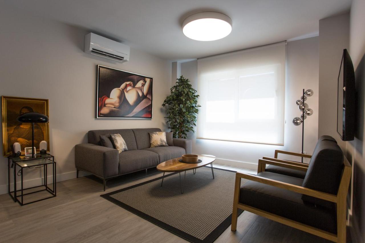 Caleta Homes - Ancha Del Carmen Малага Екстериор снимка
